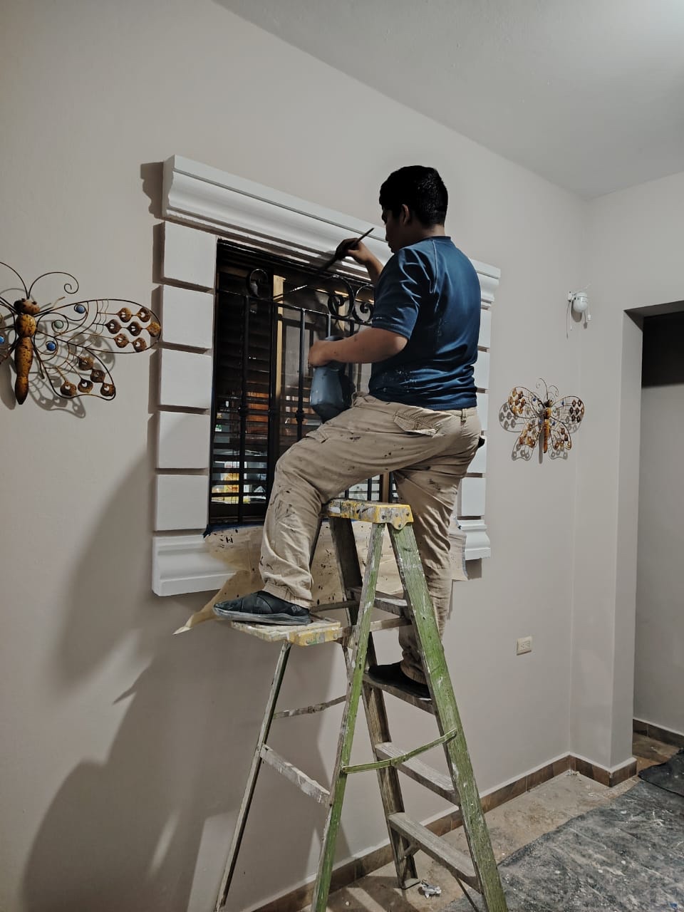 Trabajo de pintura interior realizado por PyP
